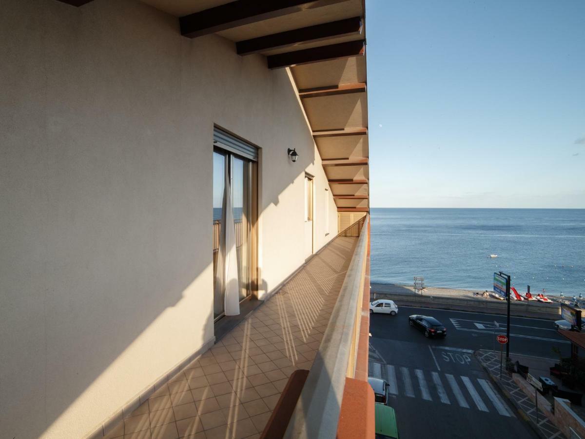 Apartmán Marina Di Savoca Santa Teresa Di Riva Exteriér fotografie