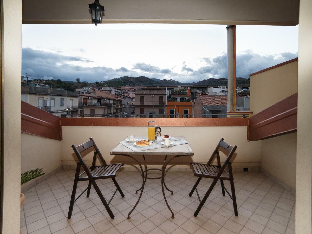 Apartmán Marina Di Savoca Santa Teresa Di Riva Exteriér fotografie