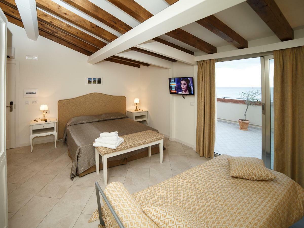 Apartmán Marina Di Savoca Santa Teresa Di Riva Exteriér fotografie