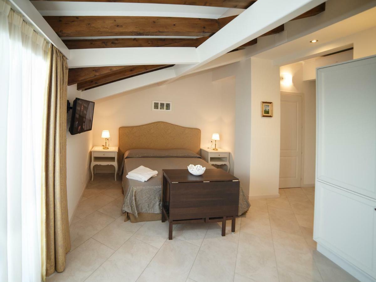 Apartmán Marina Di Savoca Santa Teresa Di Riva Exteriér fotografie